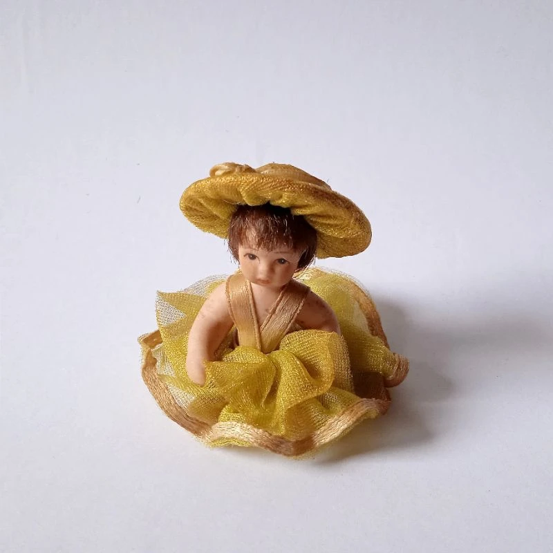 Sejarah dan Keunikan Boneka Vintage Eropa Jaman Dulu