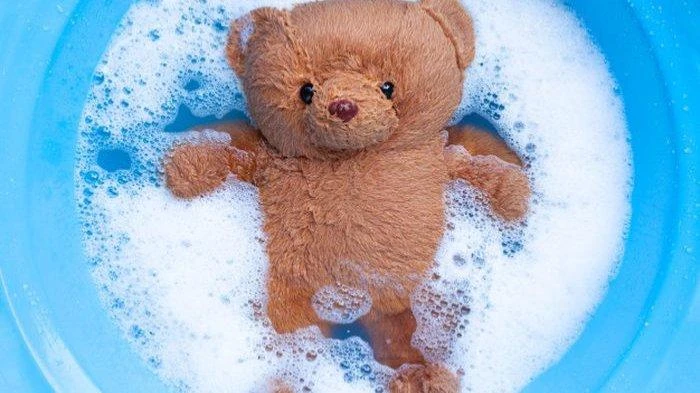 Cara Mengganti Isian Boneka Kempes Agar Empuk dan Awet