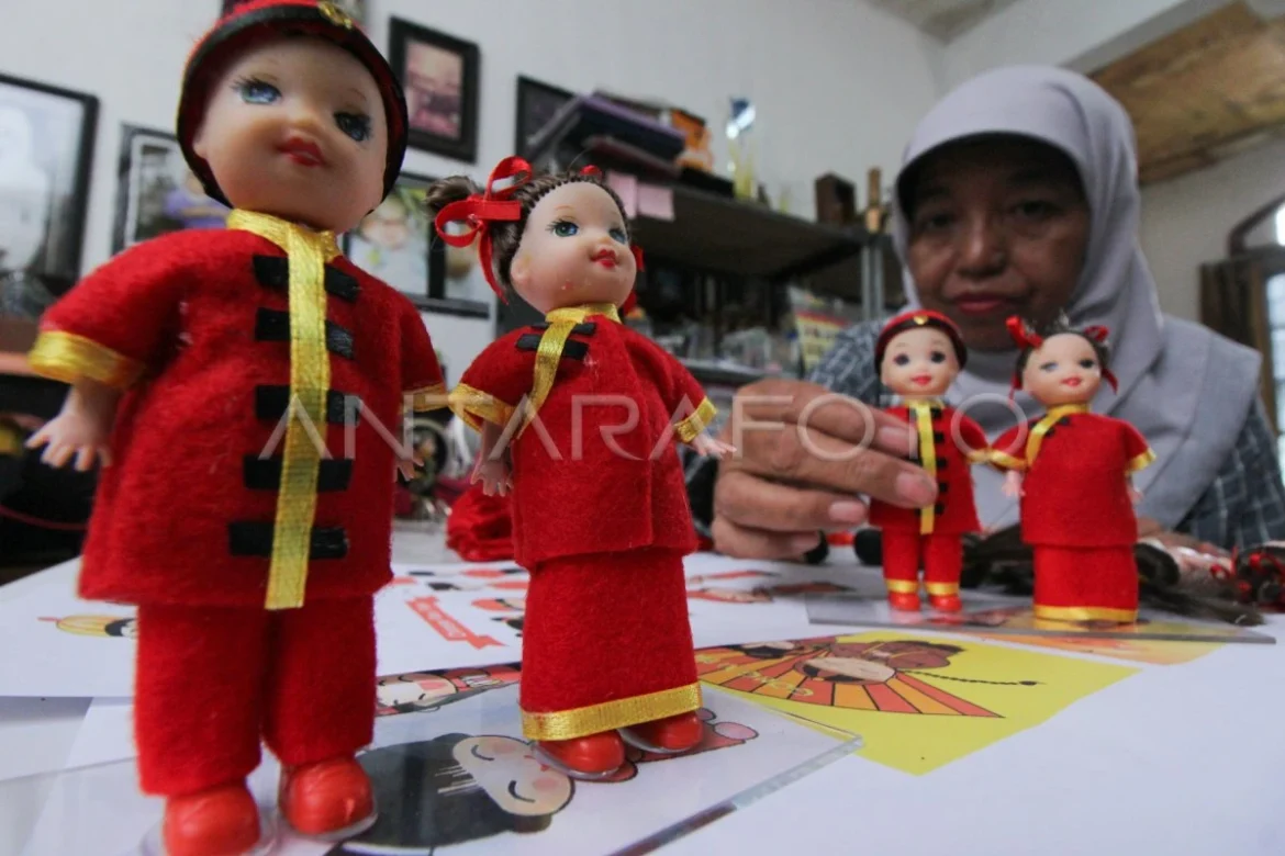 Sejarah dan Pelestarian Boneka Tradisional Tiongkok Nyonya Fa