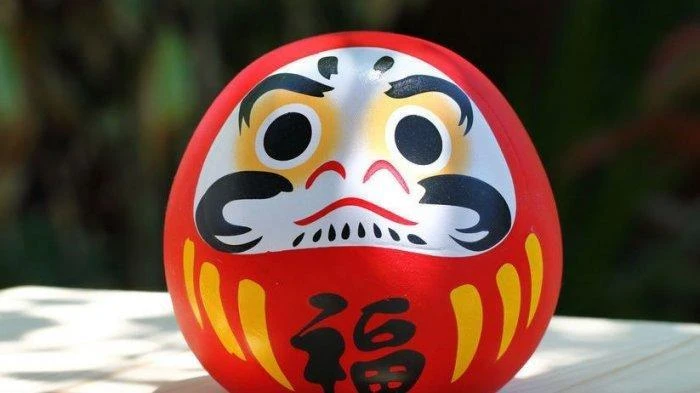 variasi-dan-modernisasi-boneka-daruma - Boneka Tradisional Jepang Daruma: Makna dan Sejarah Lengkap