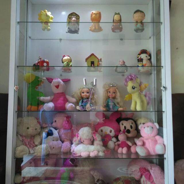 Cara Menyimpan Boneka Koleksi Agar Tidak Rusak dengan Teknik Tepat